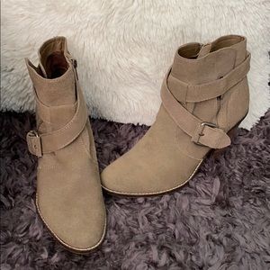 Dolce vita booties